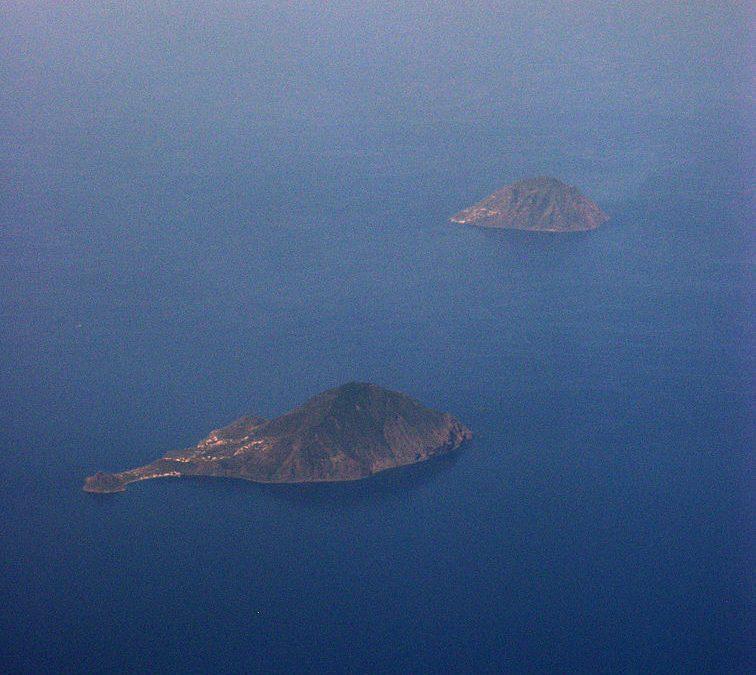 Cosa vedere a Filicudi: borghi, archeologia e mare